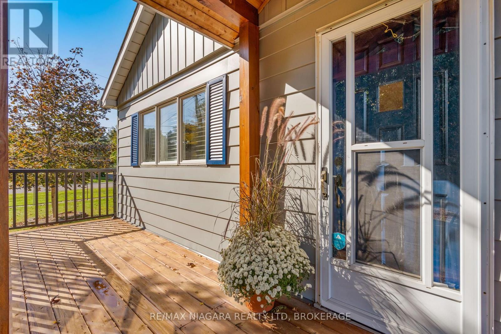 9 Ghent Street, St. Catharines, Ontario  L2N 2C5 - Photo 4 - X14081886