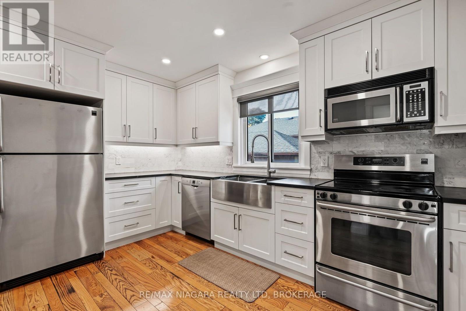 9 Ghent Street, St. Catharines, Ontario  L2N 2C5 - Photo 7 - X14081886
