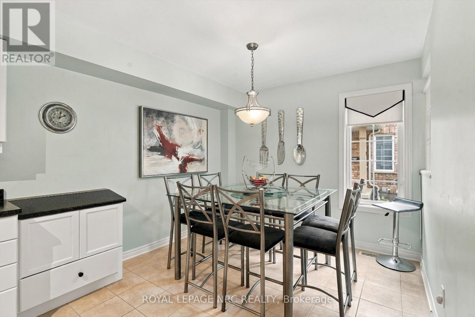13 Flynn Court, St. Catharines, Ontario  L2S 4E1 - Photo 14 - X14082430