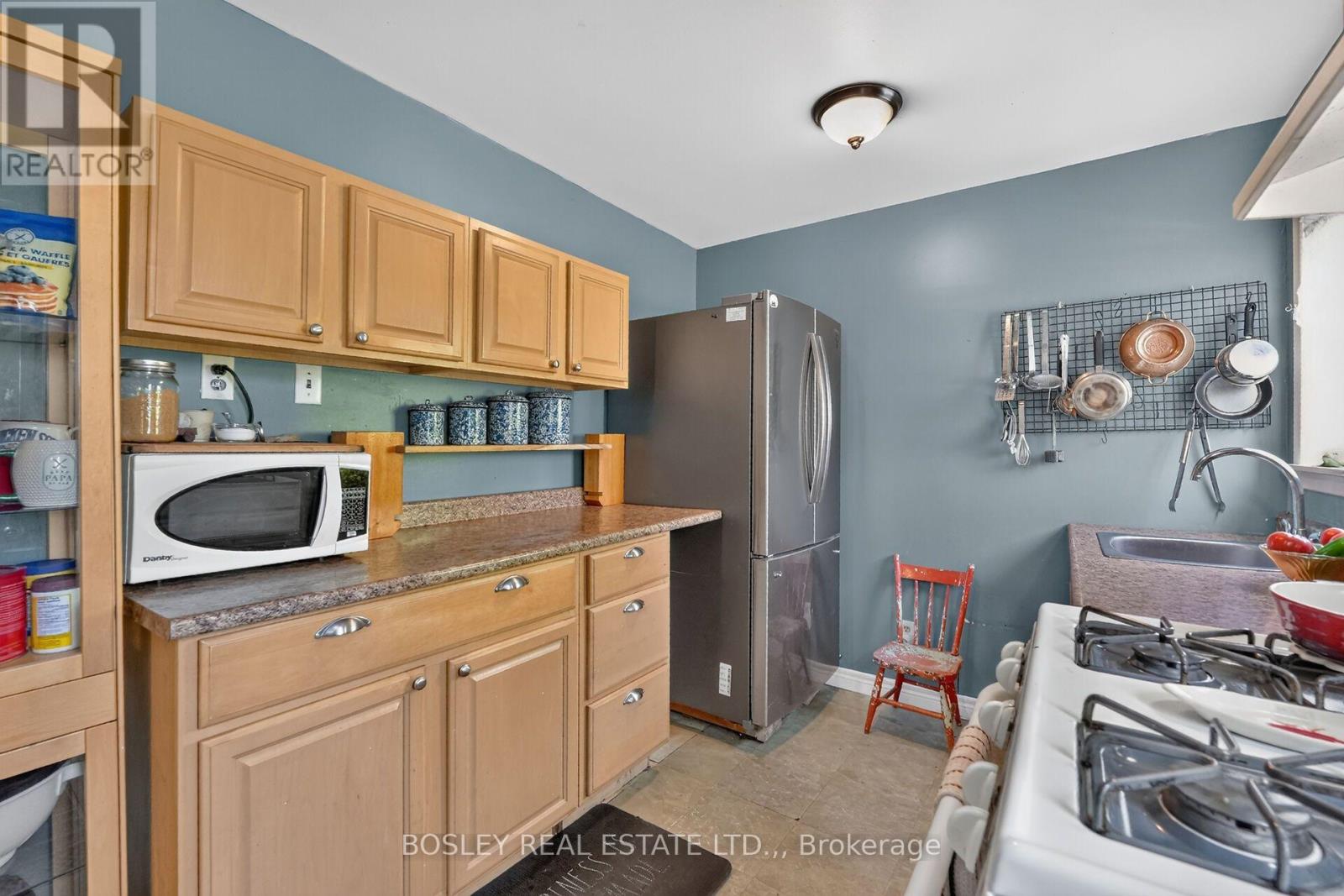 785 Hillsdale Avenue, Burlington, Ontario  L7T 1L3 - Photo 4 - W14083016