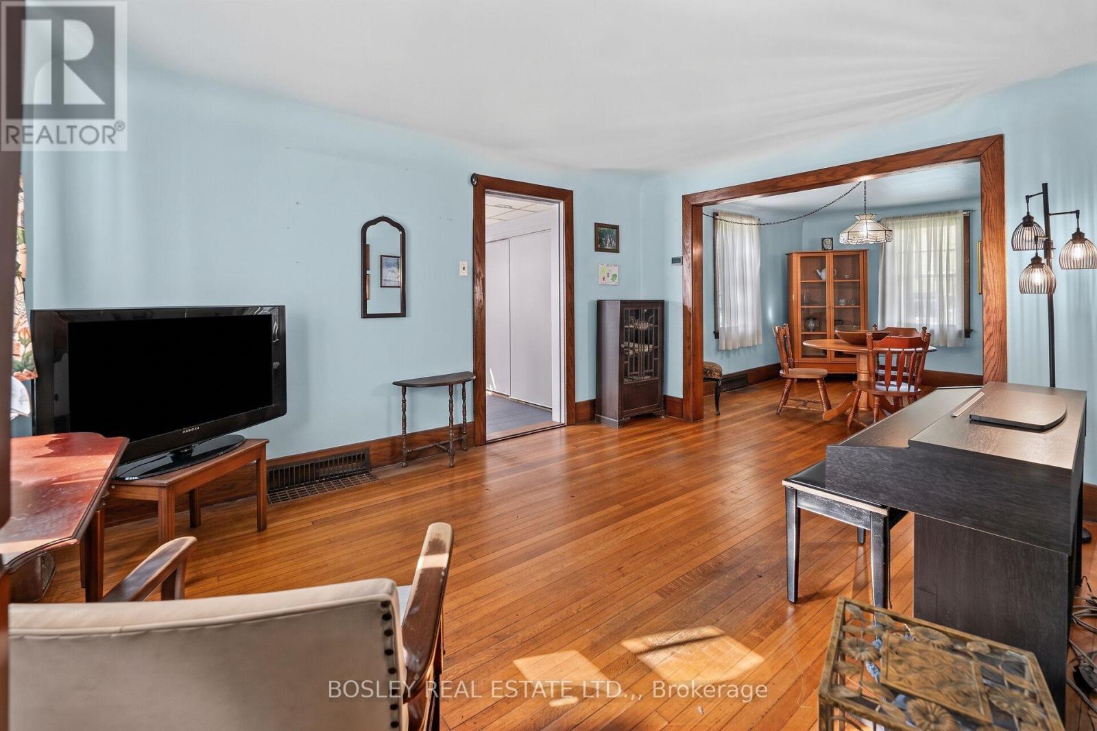 785 Hillsdale Avenue, Burlington, Ontario  L7T 1L3 - Photo 7 - W14083016