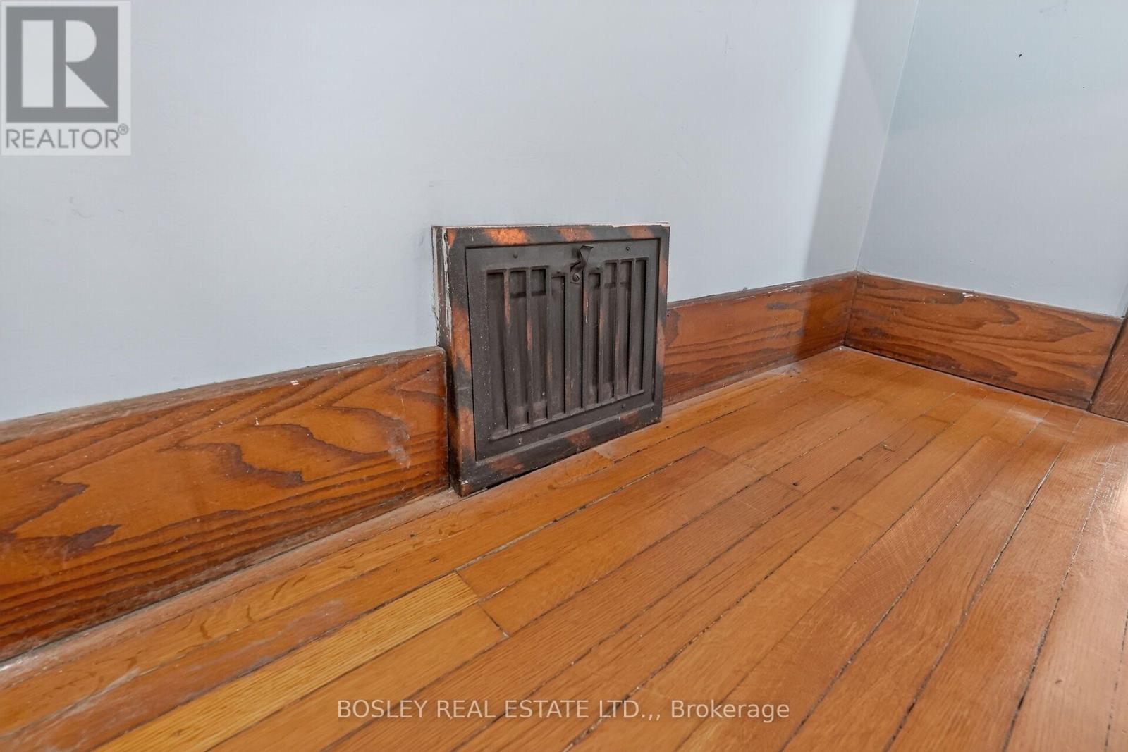 785 Hillsdale Avenue, Burlington, Ontario  L7T 1L3 - Photo 8 - W14083016
