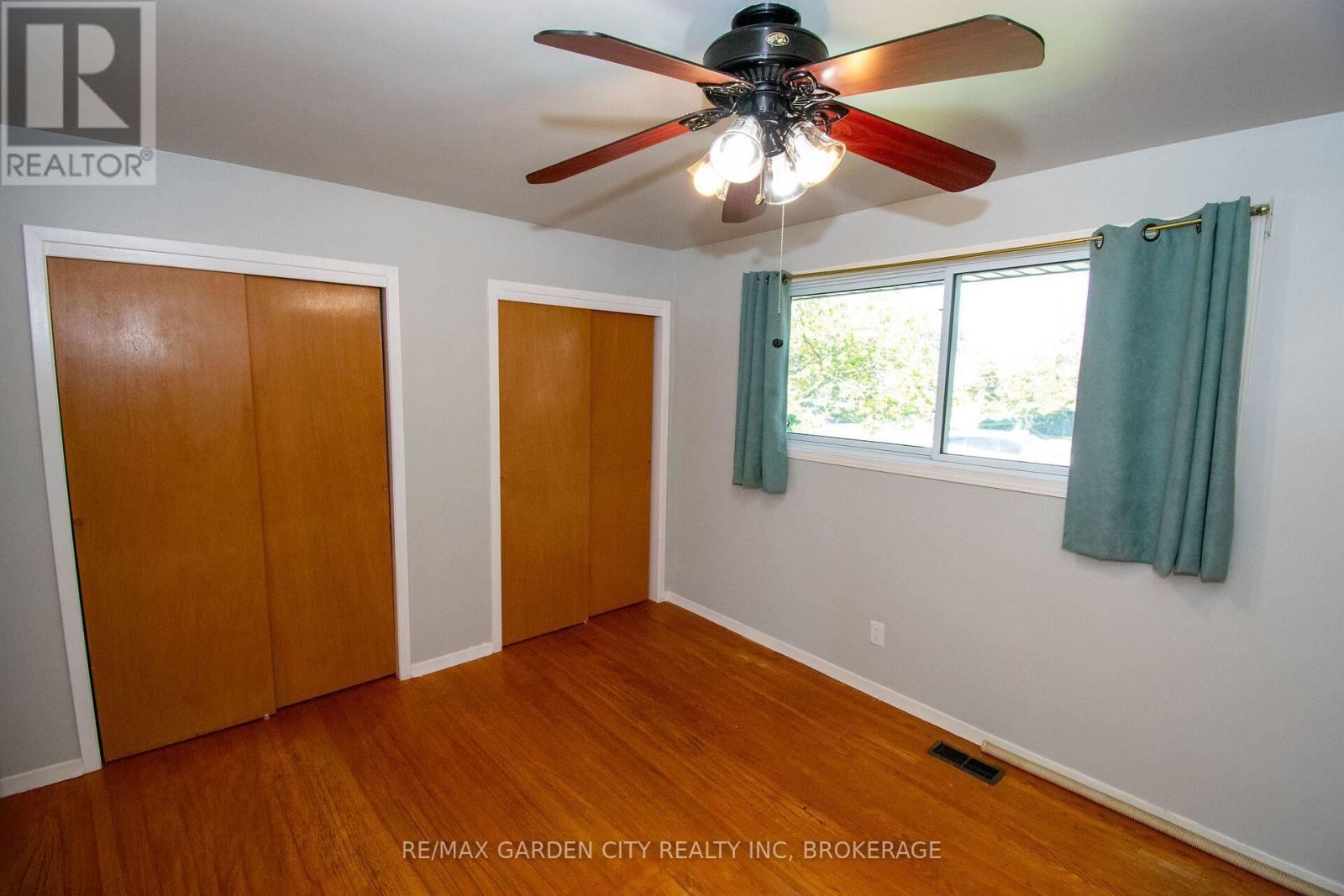 15 Karen Crescent, Grimsby, Ontario  L3M 2E3 - Photo 18 - X14084666