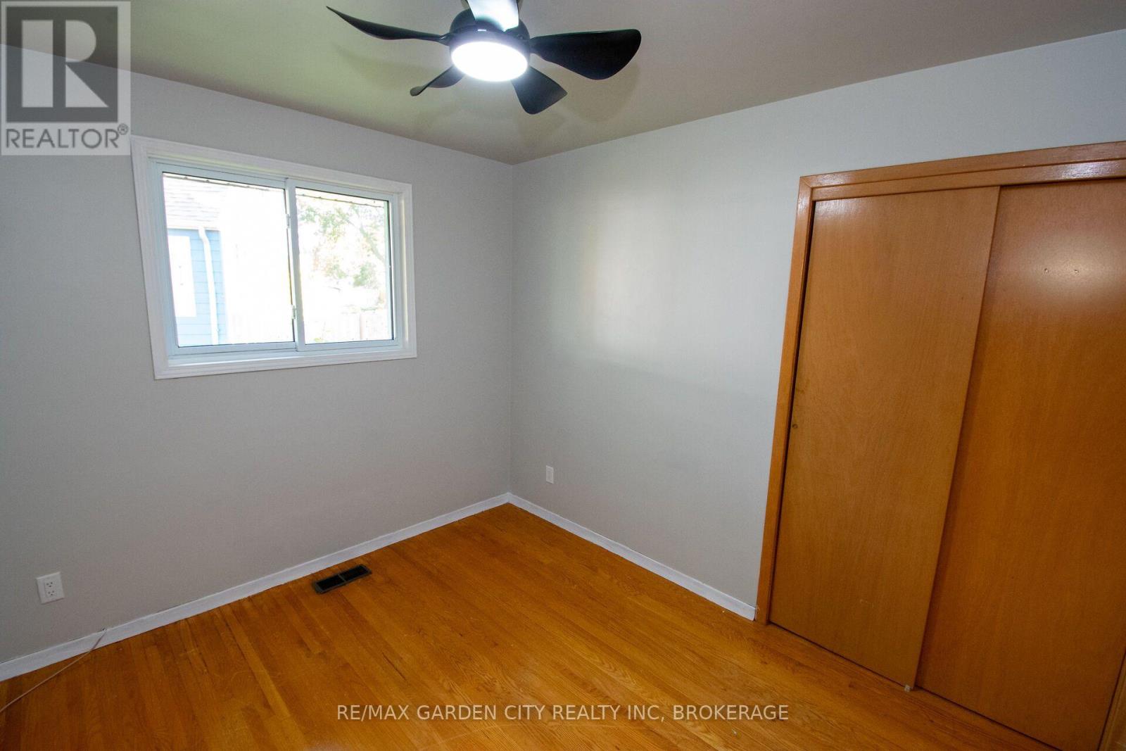 15 Karen Crescent, Grimsby, Ontario  L3M 2E3 - Photo 29 - X14084666