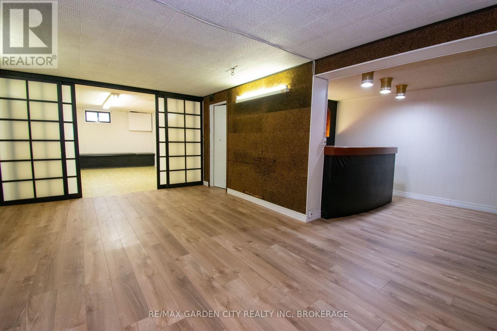 15 Karen Crescent, Grimsby, Ontario  L3M 2E3 - Photo 36 - X14084666