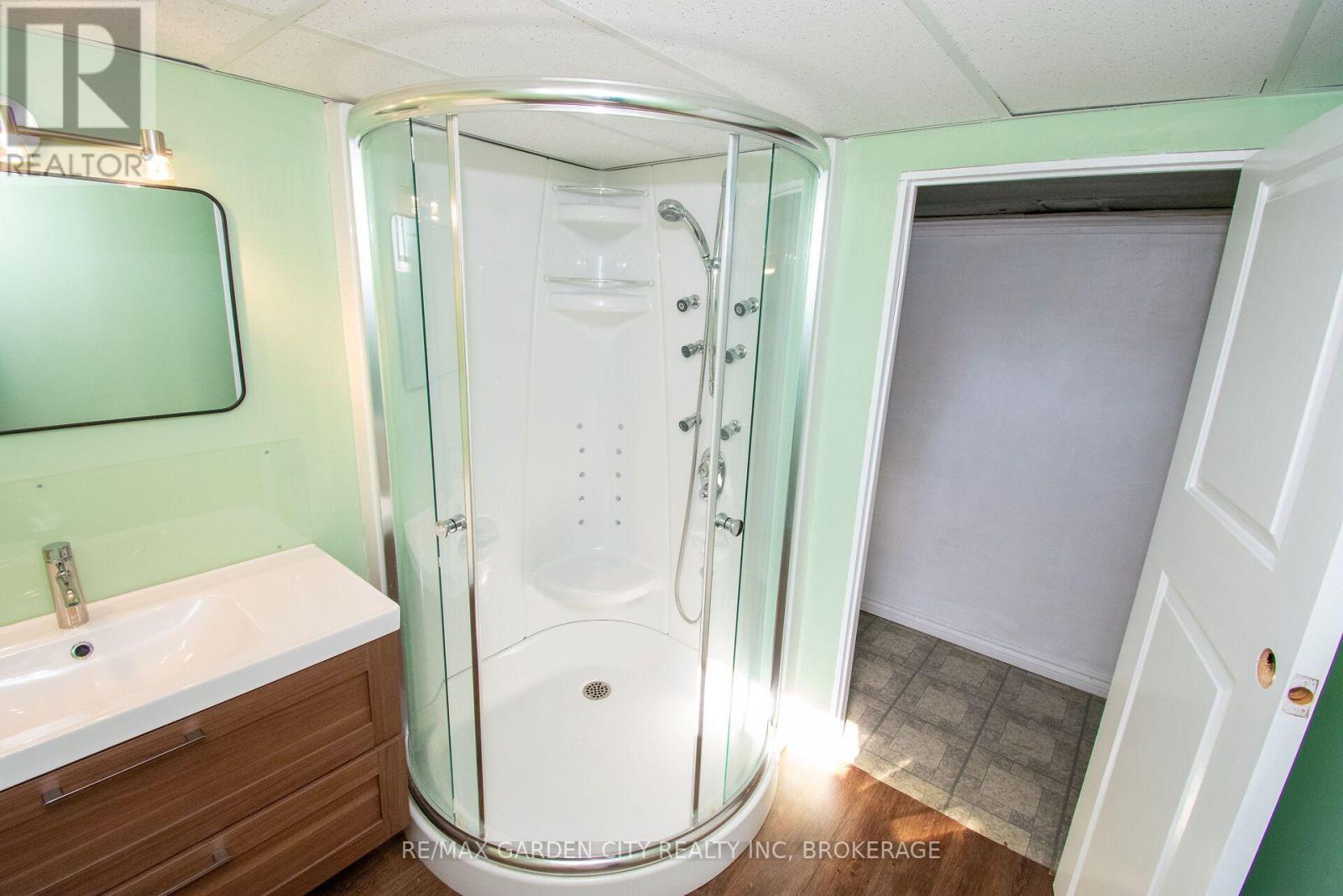 15 Karen Crescent, Grimsby, Ontario  L3M 2E3 - Photo 40 - X14084666