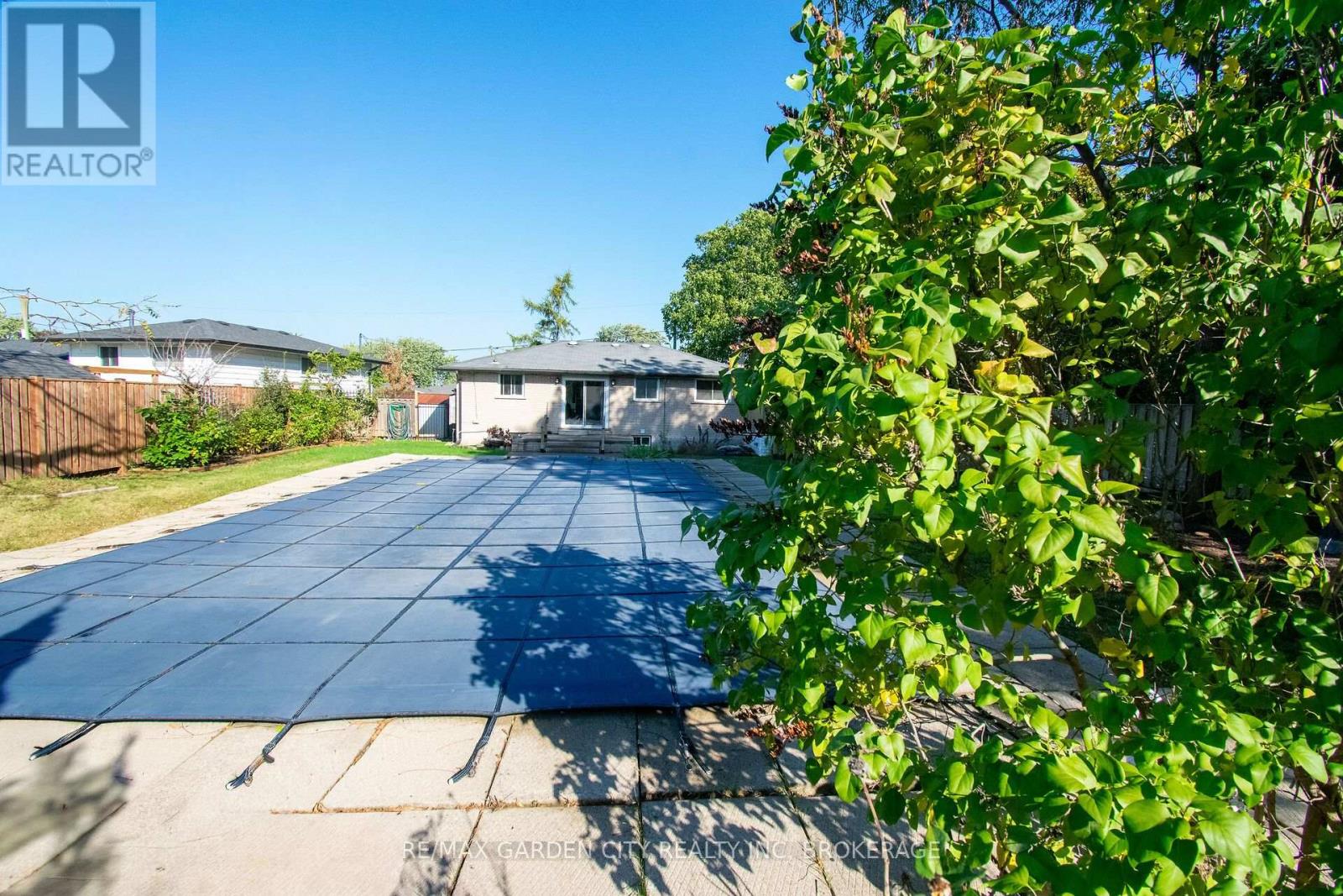 15 Karen Crescent, Grimsby, Ontario  L3M 2E3 - Photo 47 - X14084666