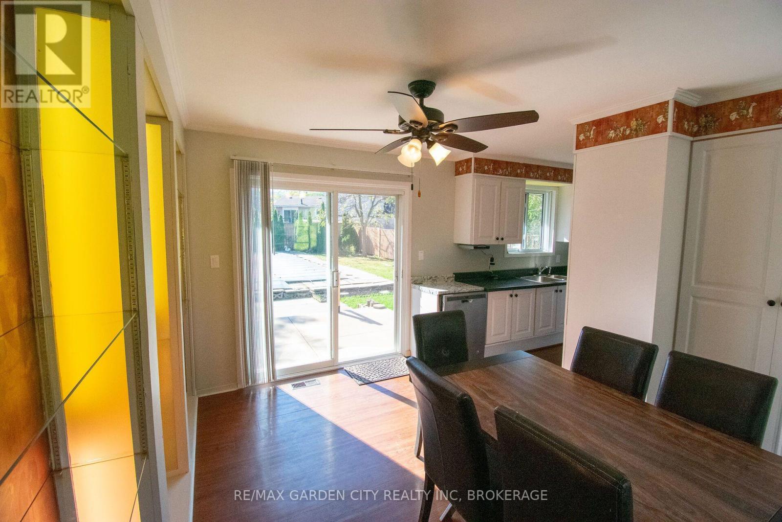 15 Karen Crescent, Grimsby, Ontario  L3M 2E3 - Photo 8 - X14084666