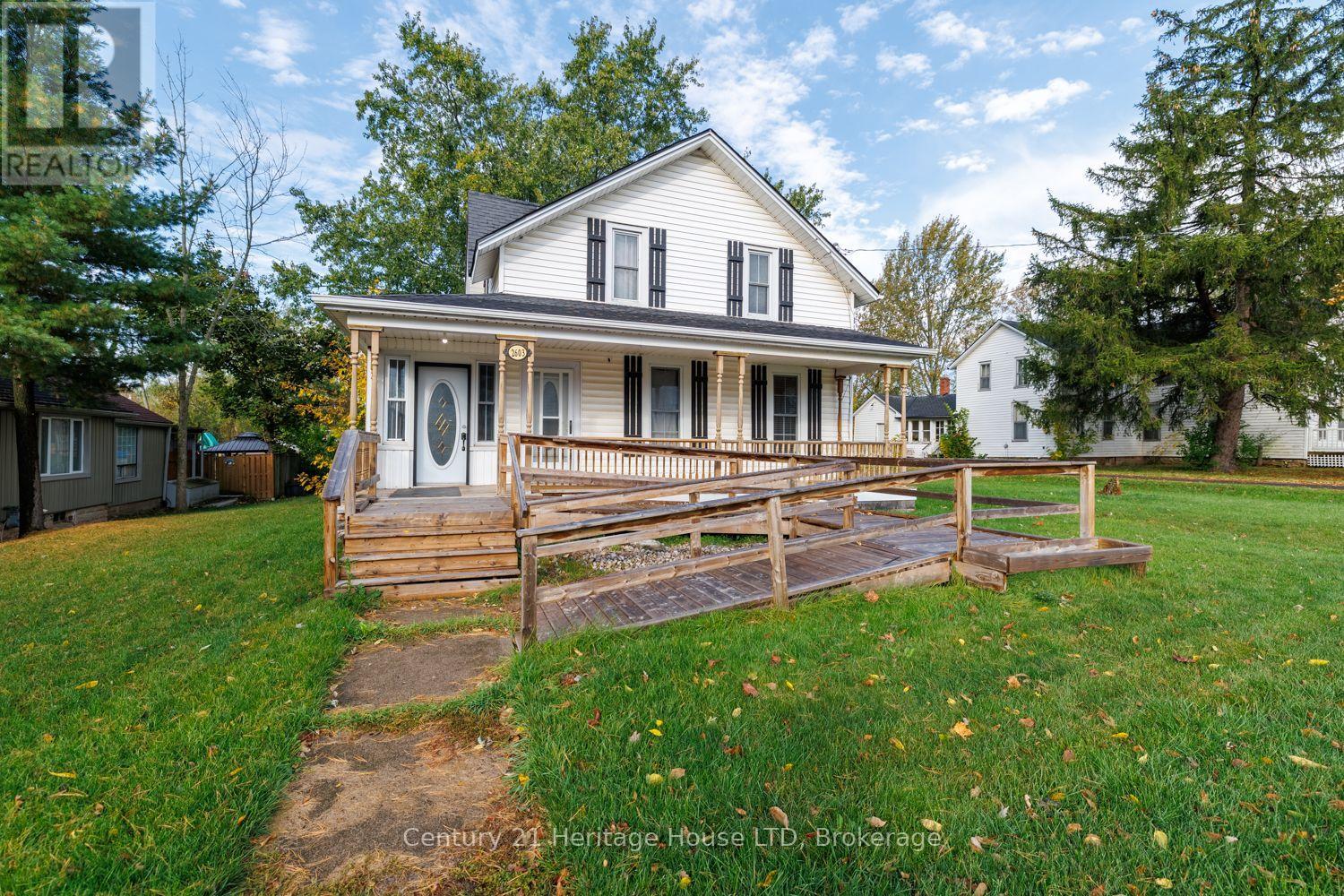 2603 Stevensville Road, Fort Erie, Ontario  L0S 1S0 - Photo 2 - X14085208