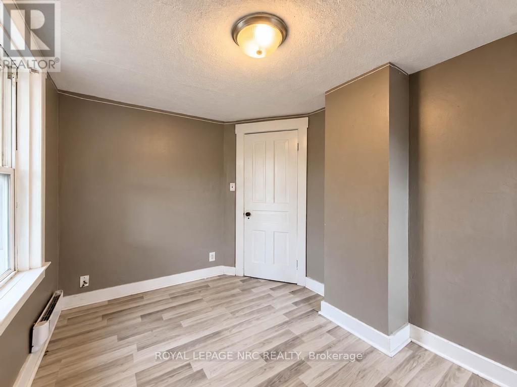 255 Jarvis Street, Fort Erie, Ontario  L2A 2S7 - Photo 21 - X14085676