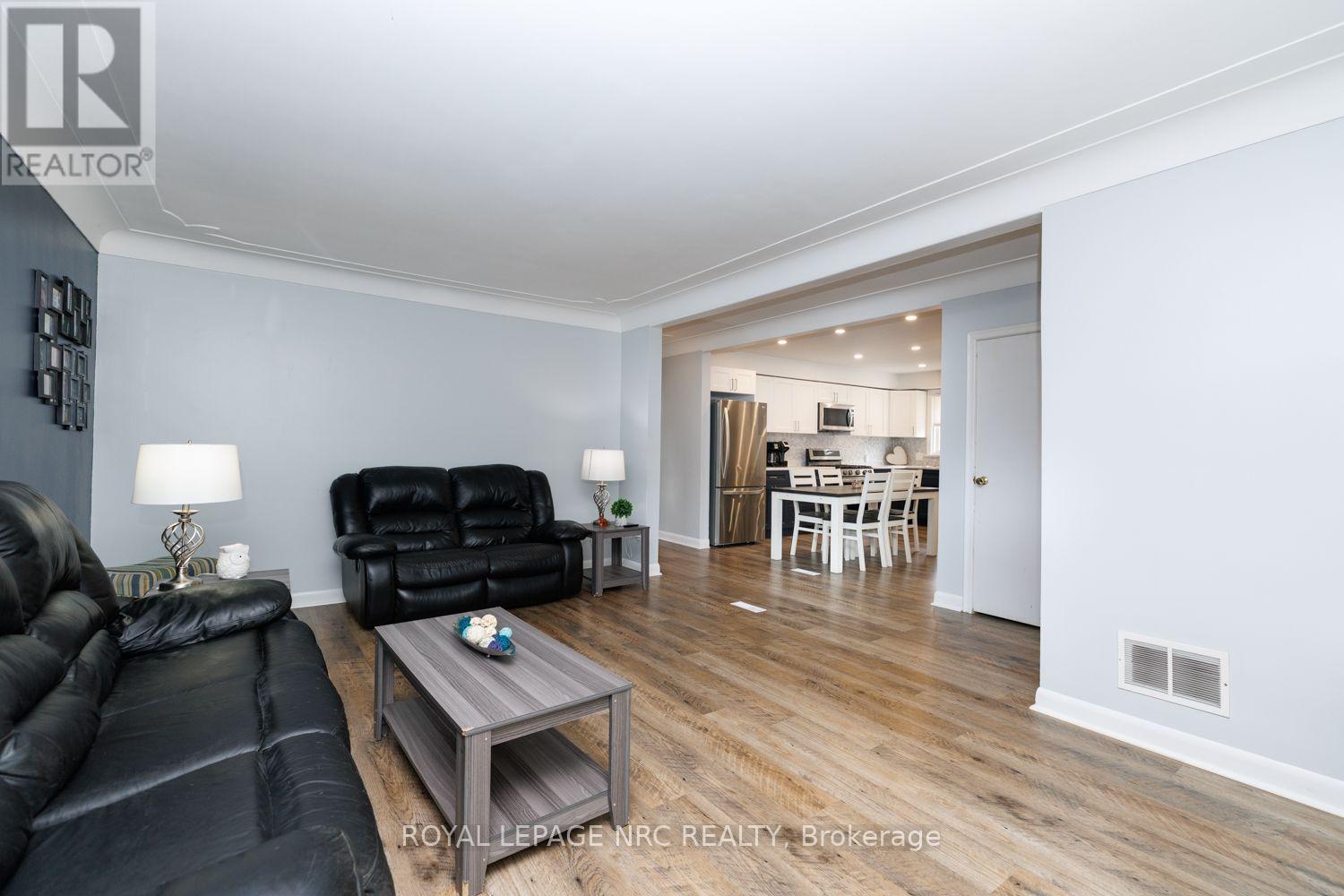 96 Clarke Street, Port Colborne, Ontario  L3K 2G3 - Photo 8 - X14085776