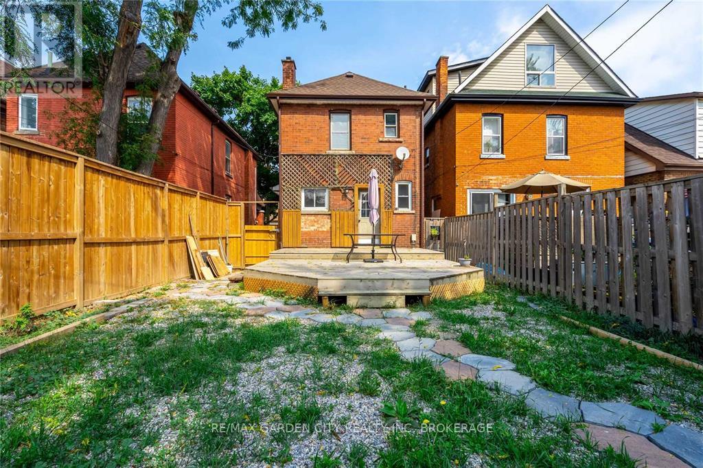96 Beechwood Avenue, Hamilton, Ontario  L8L 2S6 - Photo 33 - X14088044
