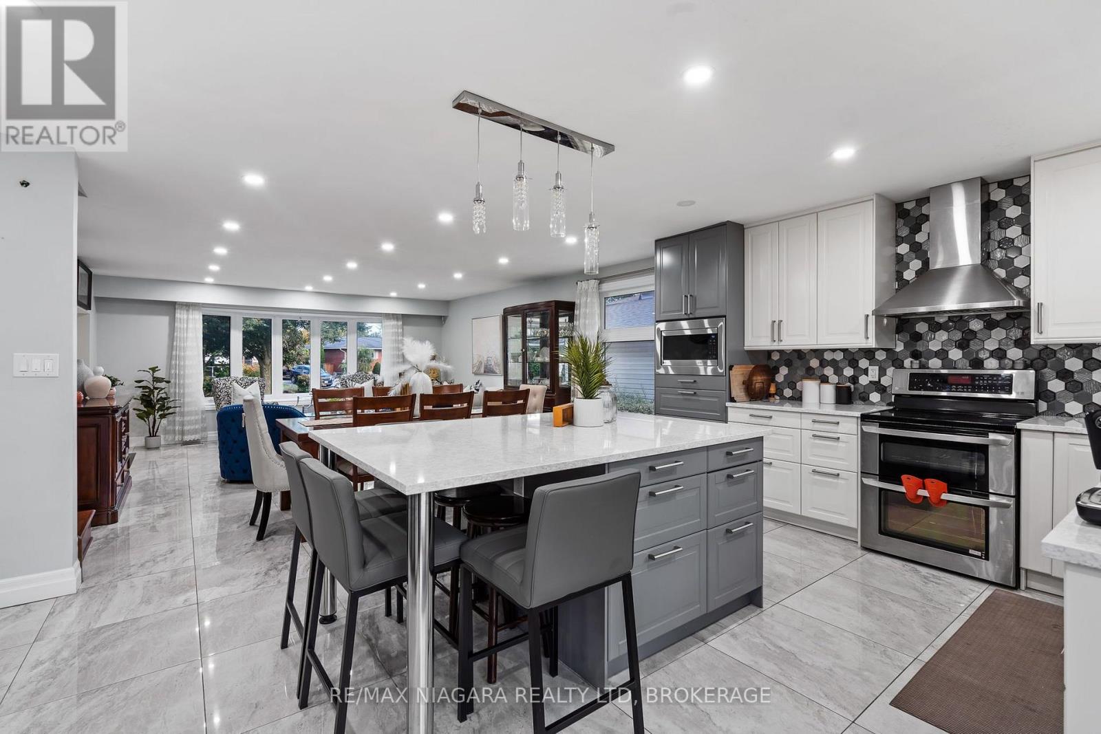 31 Jessica Drive, St. Catharines, Ontario  L2M 6V9 - Photo 9 - X14088674