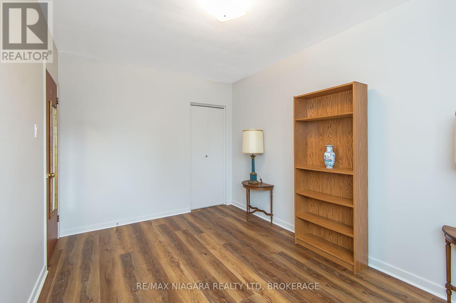 10 First Avenue, Port Colborne, Ontario  L3K 5N4 - Photo 24 - X14089112