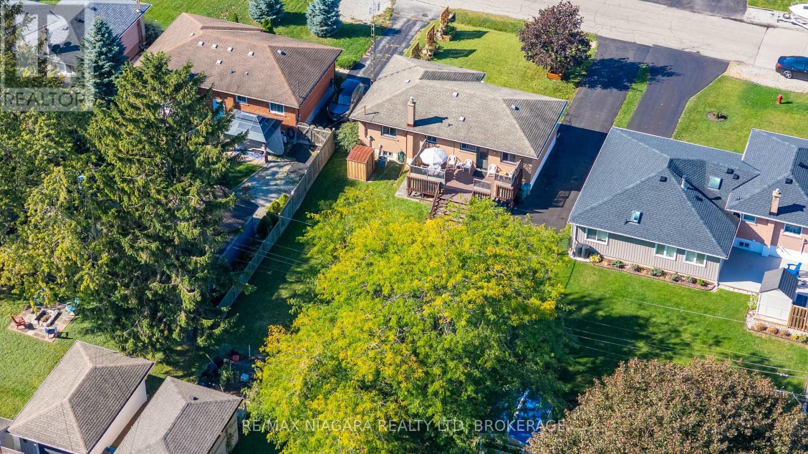 10 First Avenue, Port Colborne, Ontario  L3K 5N4 - Photo 7 - X14089112