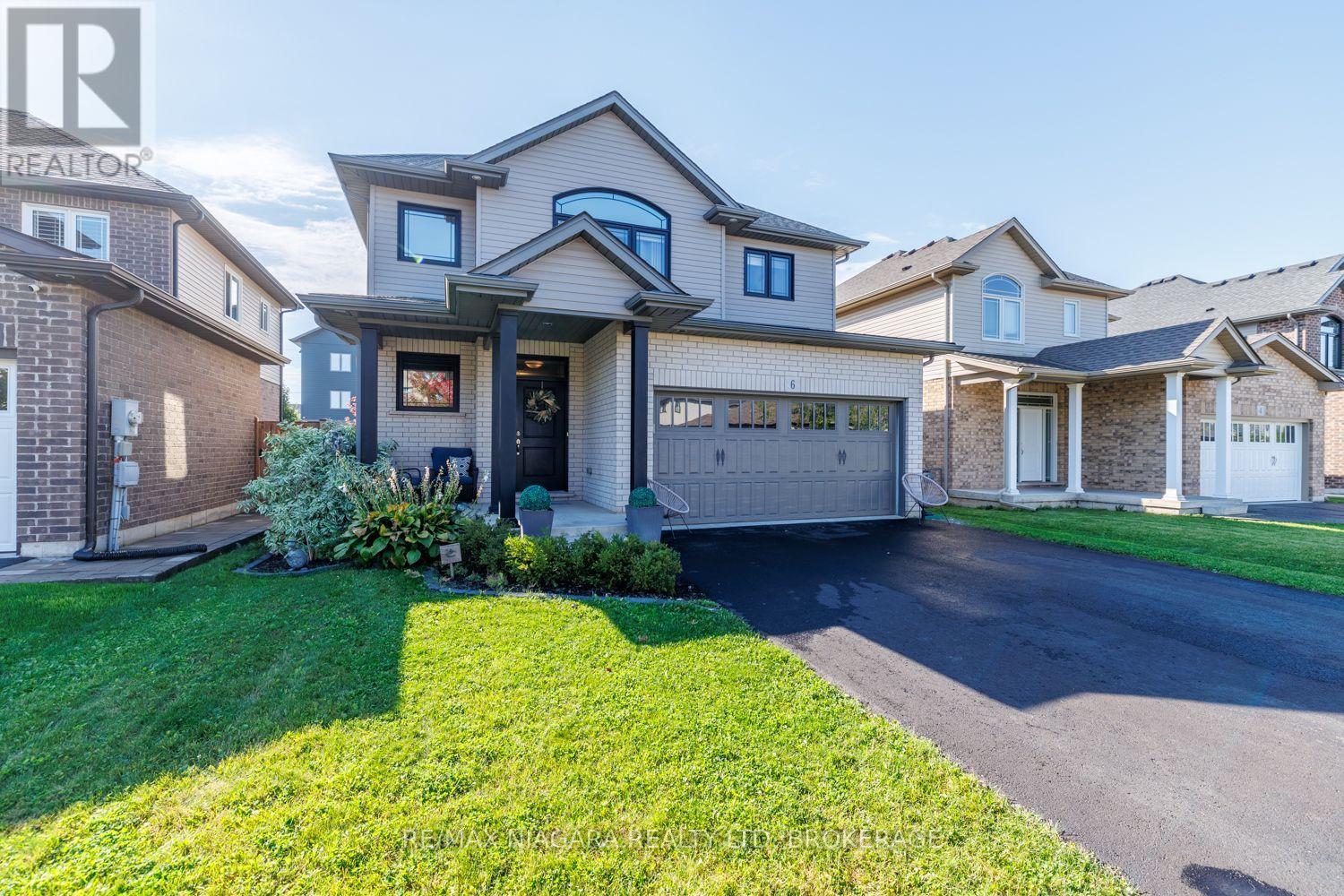 6 BERGENSTEIN CRESCENT, Pelham, Ontario