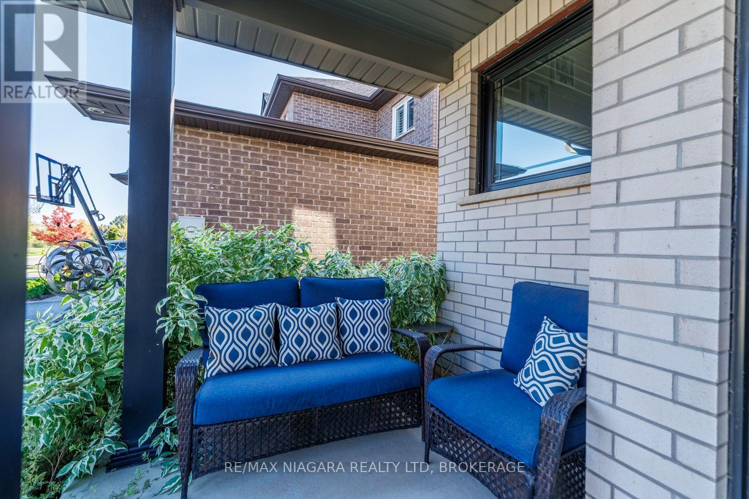 6 Bergenstein Crescent, Pelham, Ontario  L3E 0A3 - Photo 4 - X14089312
