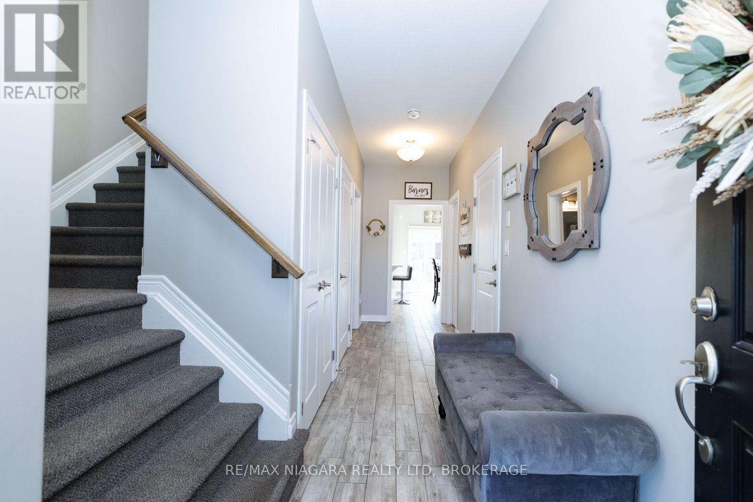 6 Bergenstein Crescent, Pelham, Ontario  L3E 0A3 - Photo 6 - X14089312