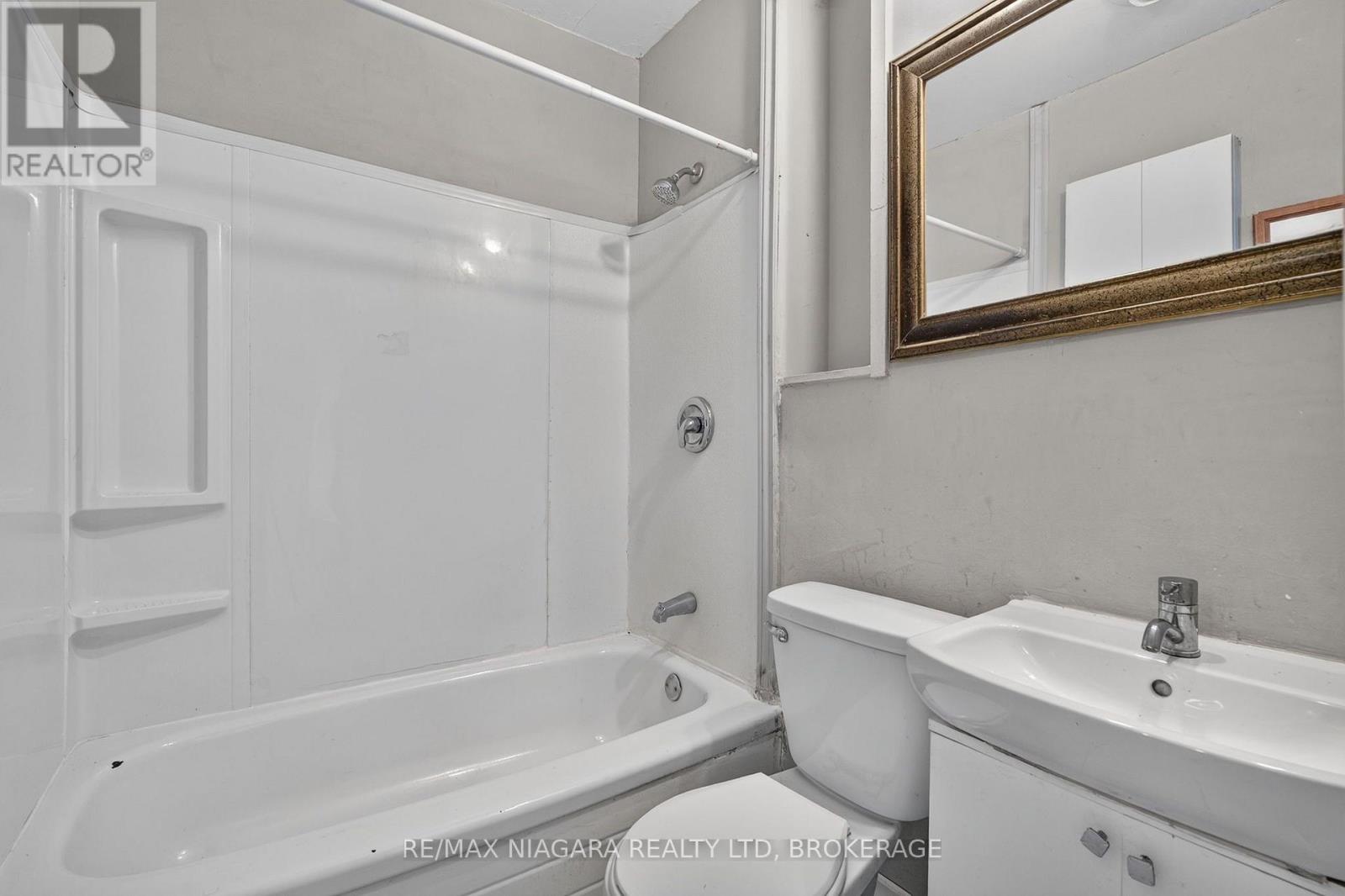 5963 Kister Road, Niagara Falls, Ontario  L2G 0B7 - Photo 12 - X14089902