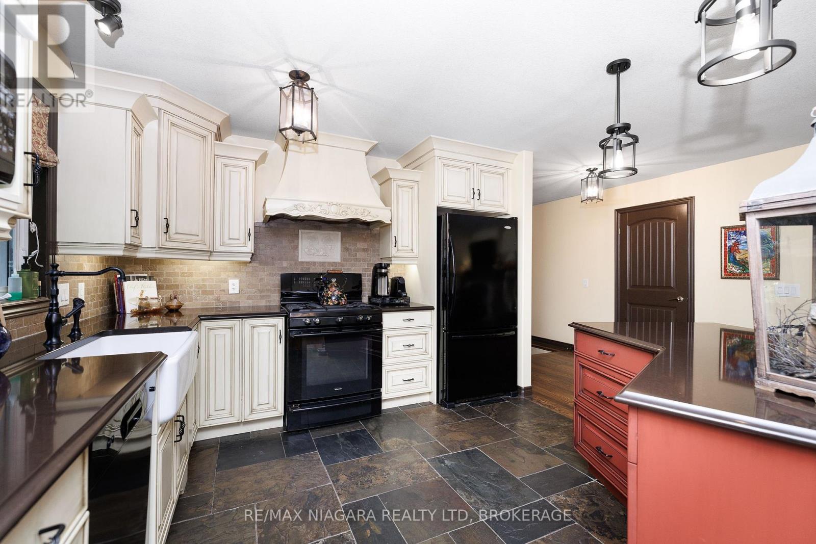 10 - 310 Ridge Road S, Fort Erie, Ontario  L0S 1N0 - Photo 23 - X14090050