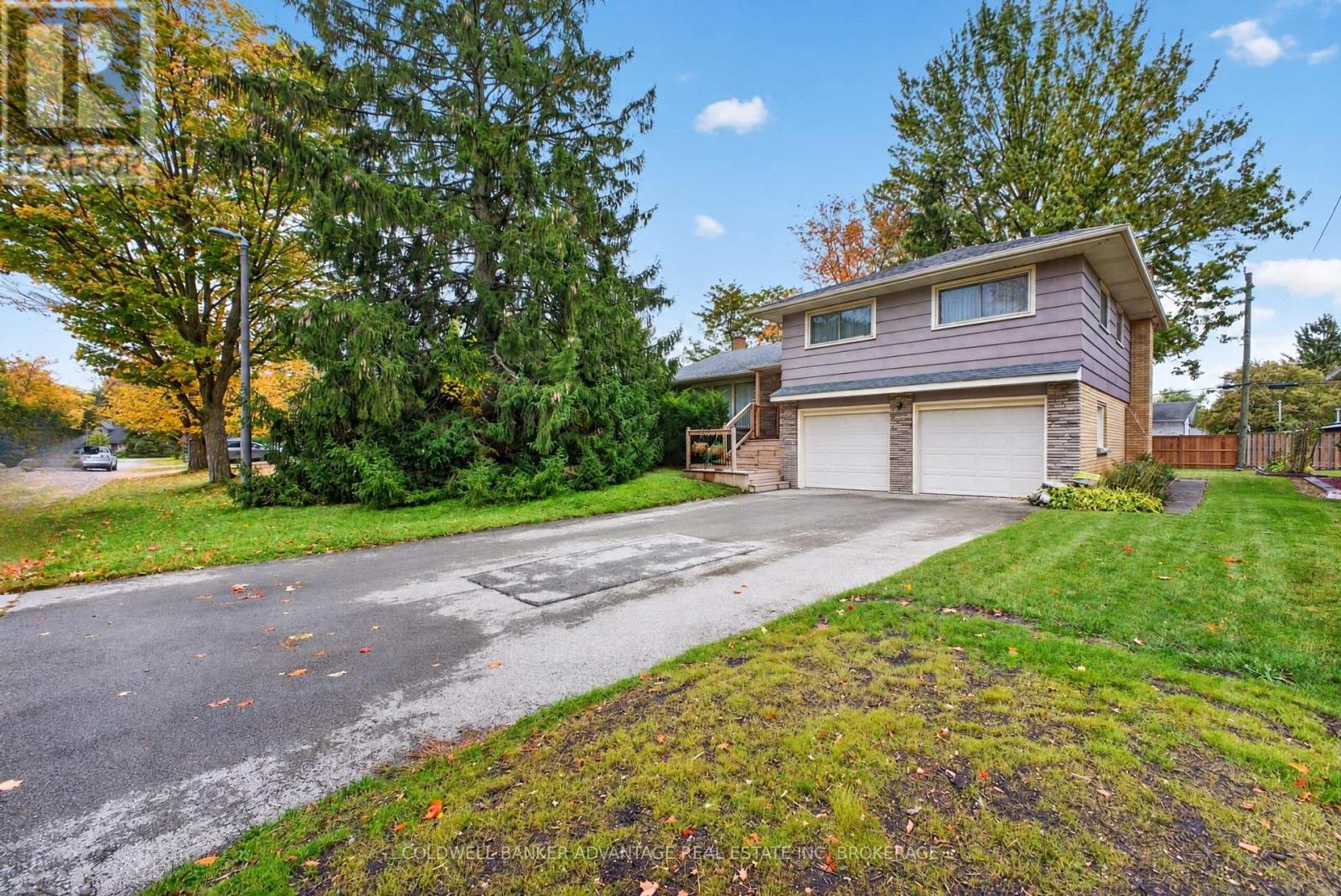 9 Springhead Gardens, Welland, Ontario  L3C 5A7 - Photo 3 - X14090552
