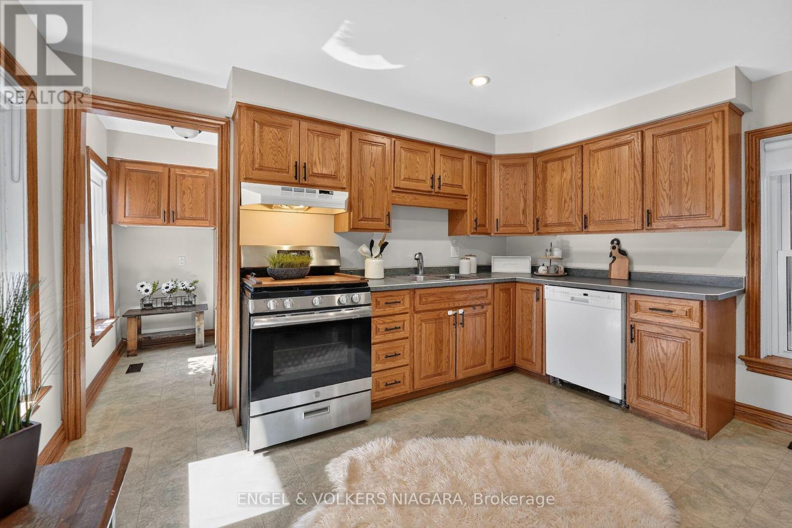 13 Frederick Avenue, Bluewater, Ontario  N0M 2T0 - Photo 14 - X14092712