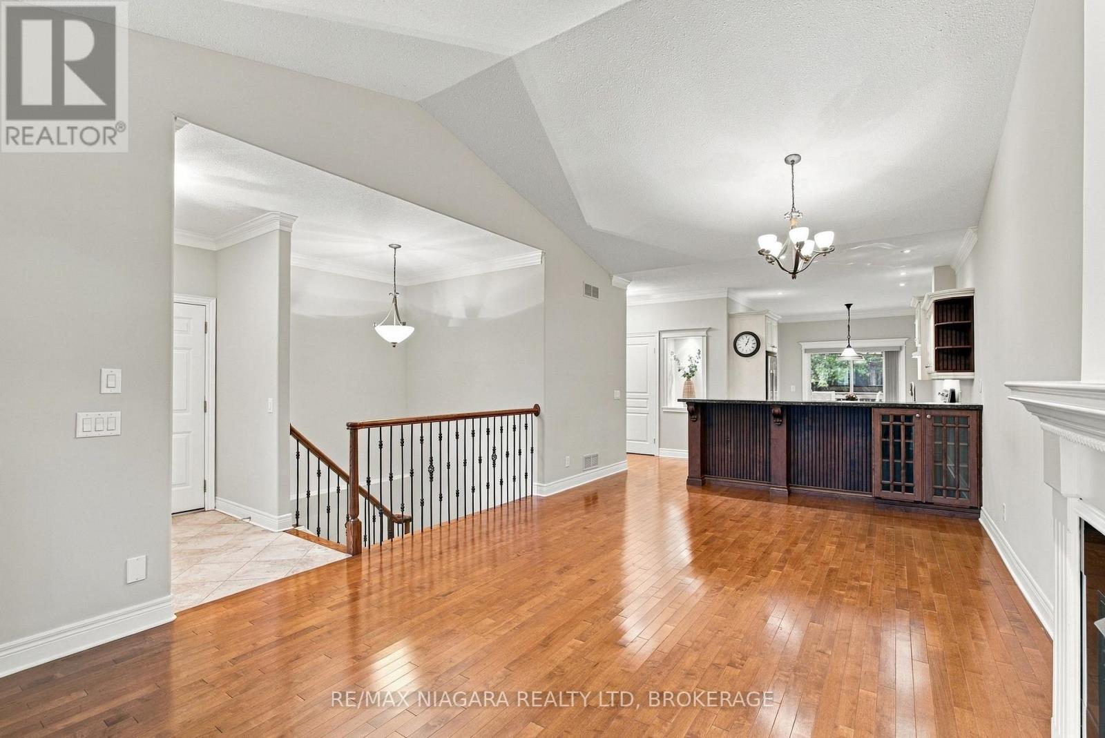 17 - 92 Loretta Drive, Niagara-On-The-Lake, Ontario  L0S 1T0 - Photo 10 - X14092902