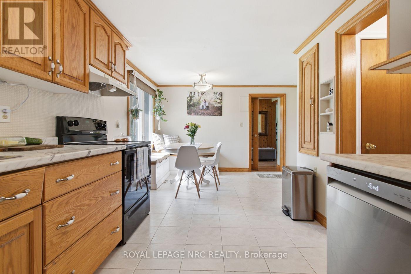 2499 Port Robinson Road, Thorold, Ontario  L3B 5N5 - Photo 16 - X14093064