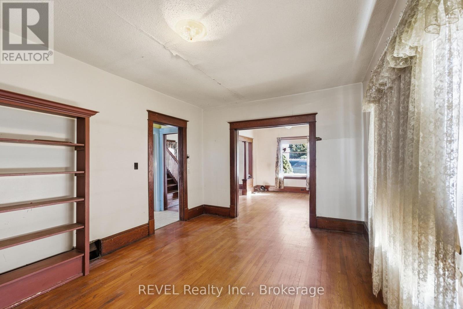 63 Carleton Street S, Thorold, Ontario  L2V 1Z9 - Photo 23 - X14093934