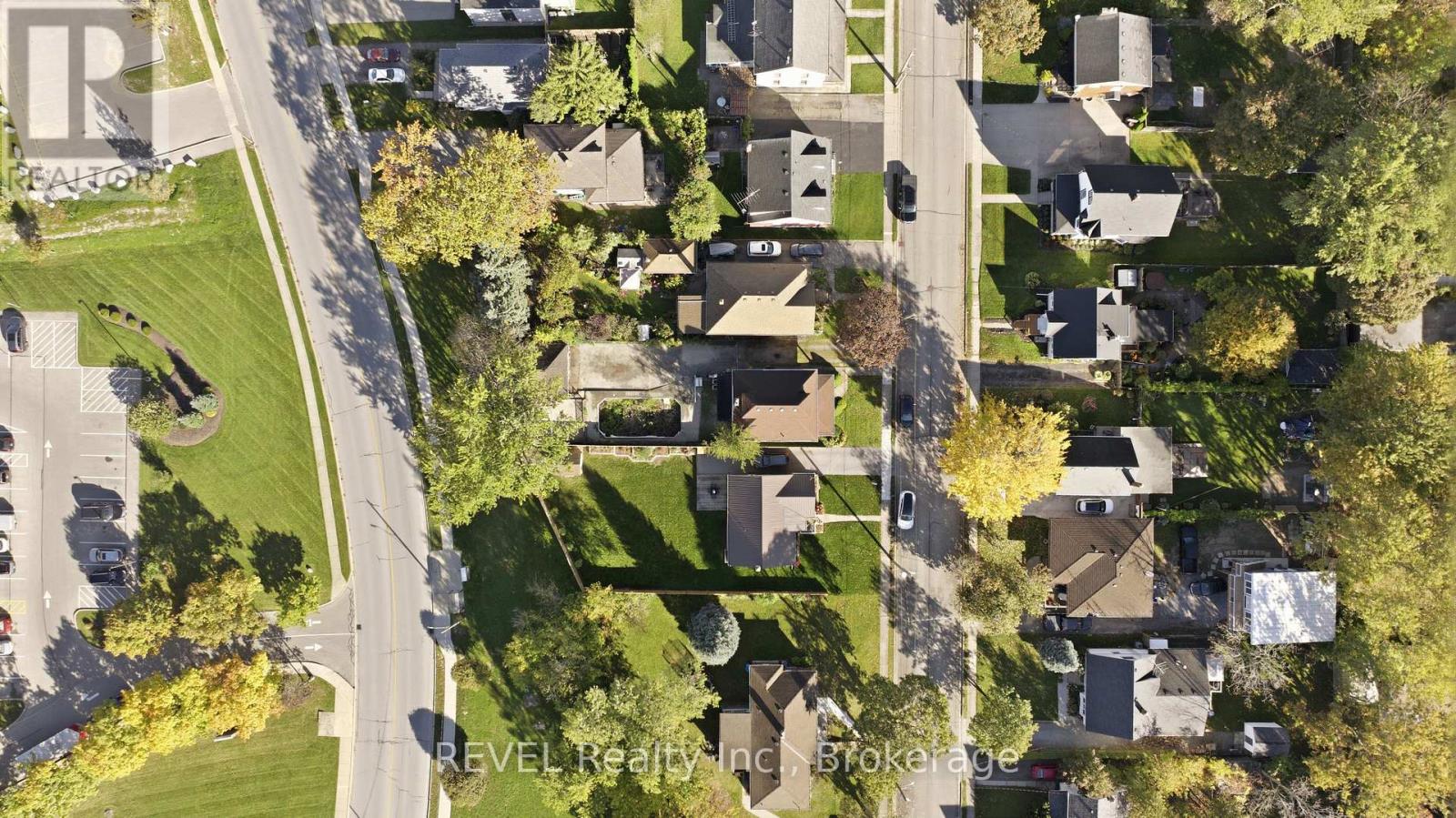 63 Carleton Street S, Thorold, Ontario  L2V 1Z9 - Photo 5 - X14093934