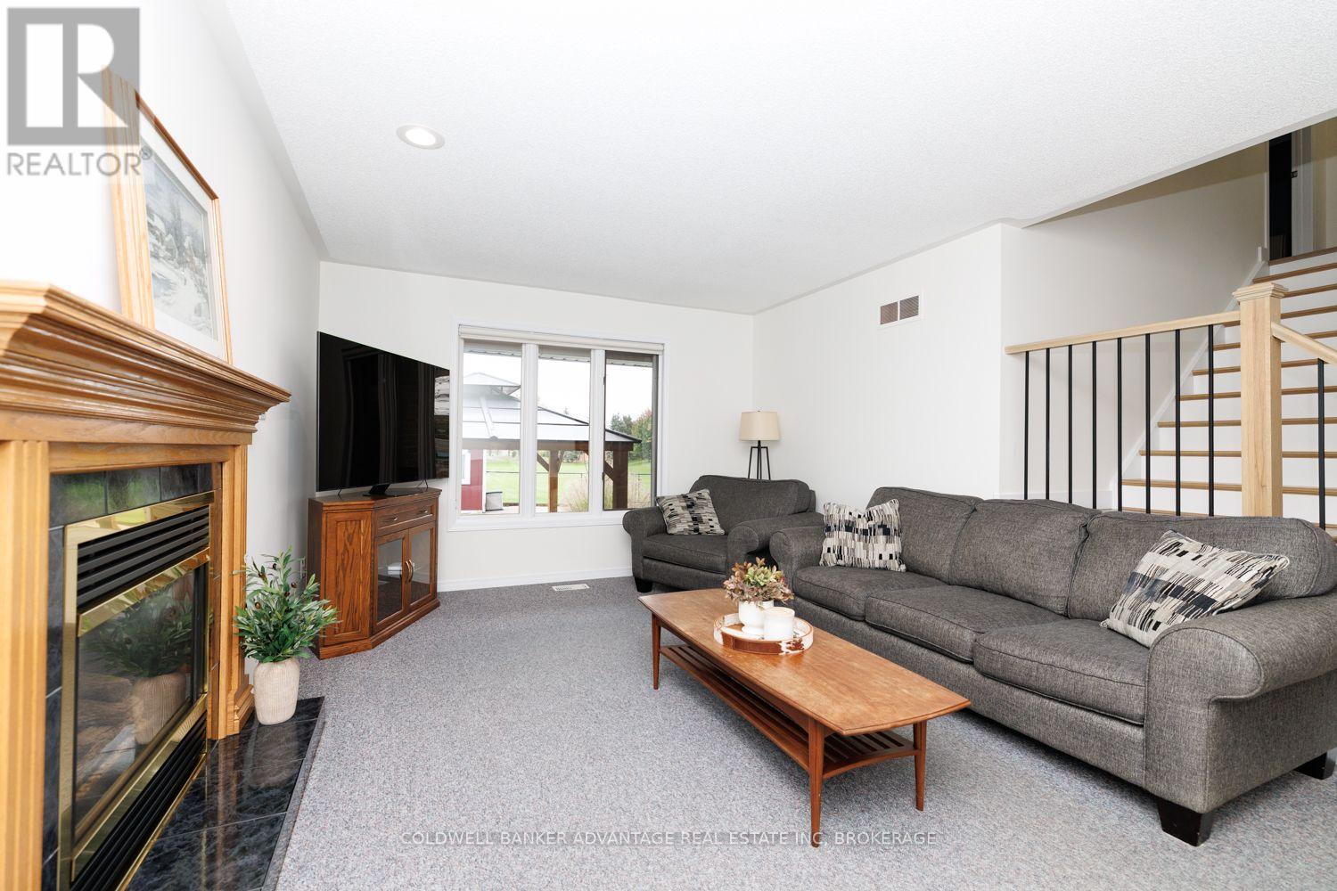 105 Wellandvale Drive, Welland, Ontario  L3C 7C7 - Photo 8 - X14093978