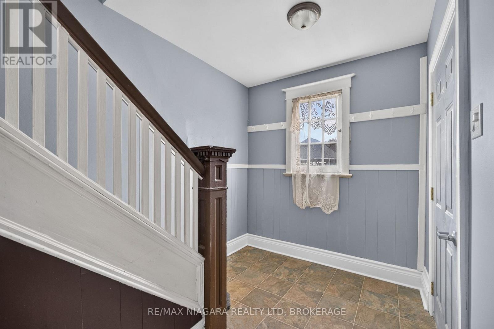 44 Lowell Avenue, St. Catharines, Ontario  L2R 2E1 - Photo 14 - X14094072