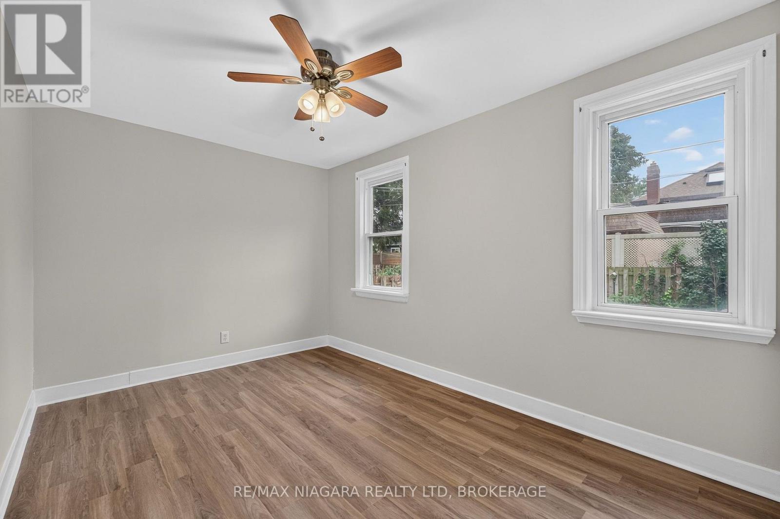 44 Lowell Avenue, St. Catharines, Ontario  L2R 2E1 - Photo 21 - X14094084