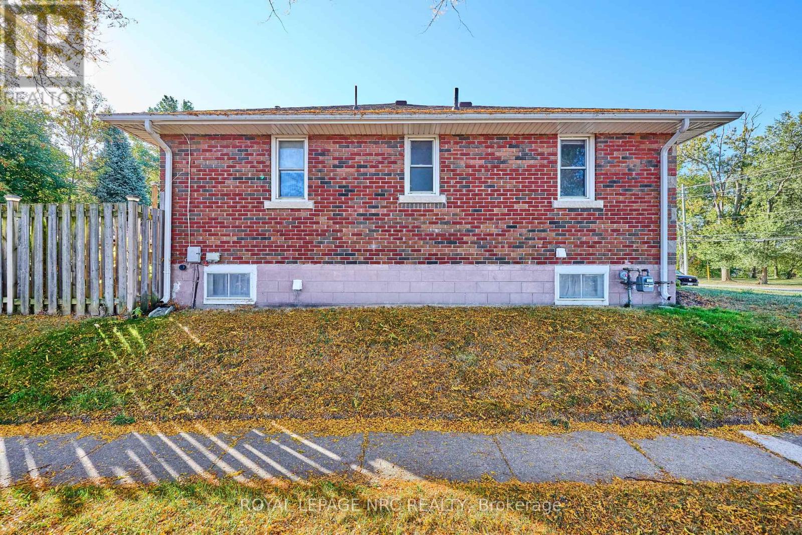 2862 Dorchester Road, Niagara Falls, Ontario  L2J 2Z3 - Photo 5 - X14094088
