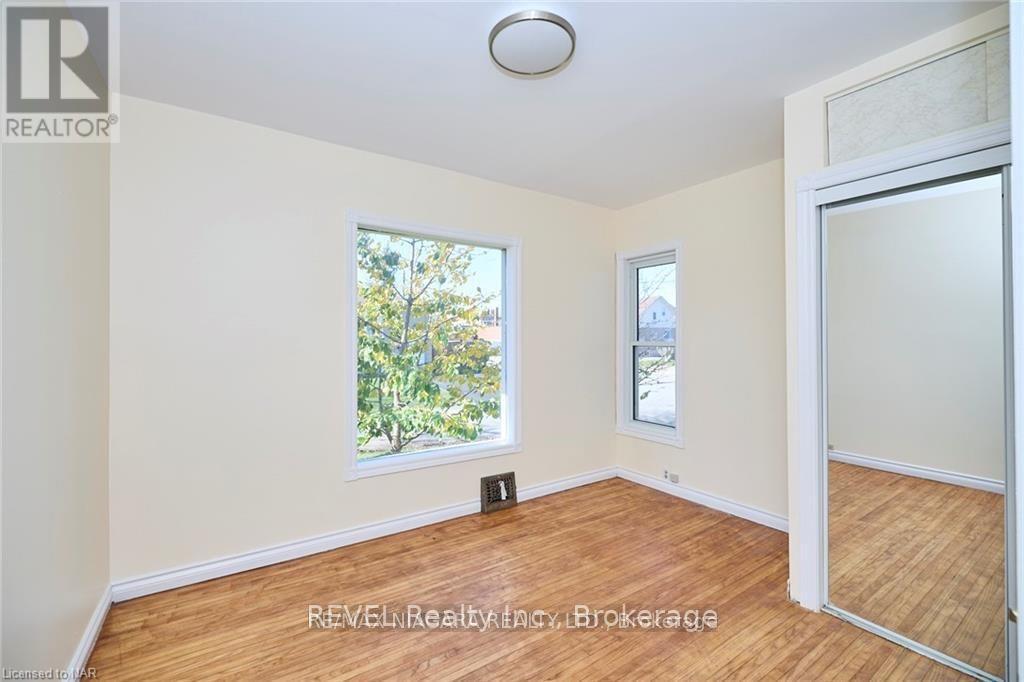 4744 Jepson Street, Niagara Falls, Ontario  L2E 1J6 - Photo 11 - X14095506