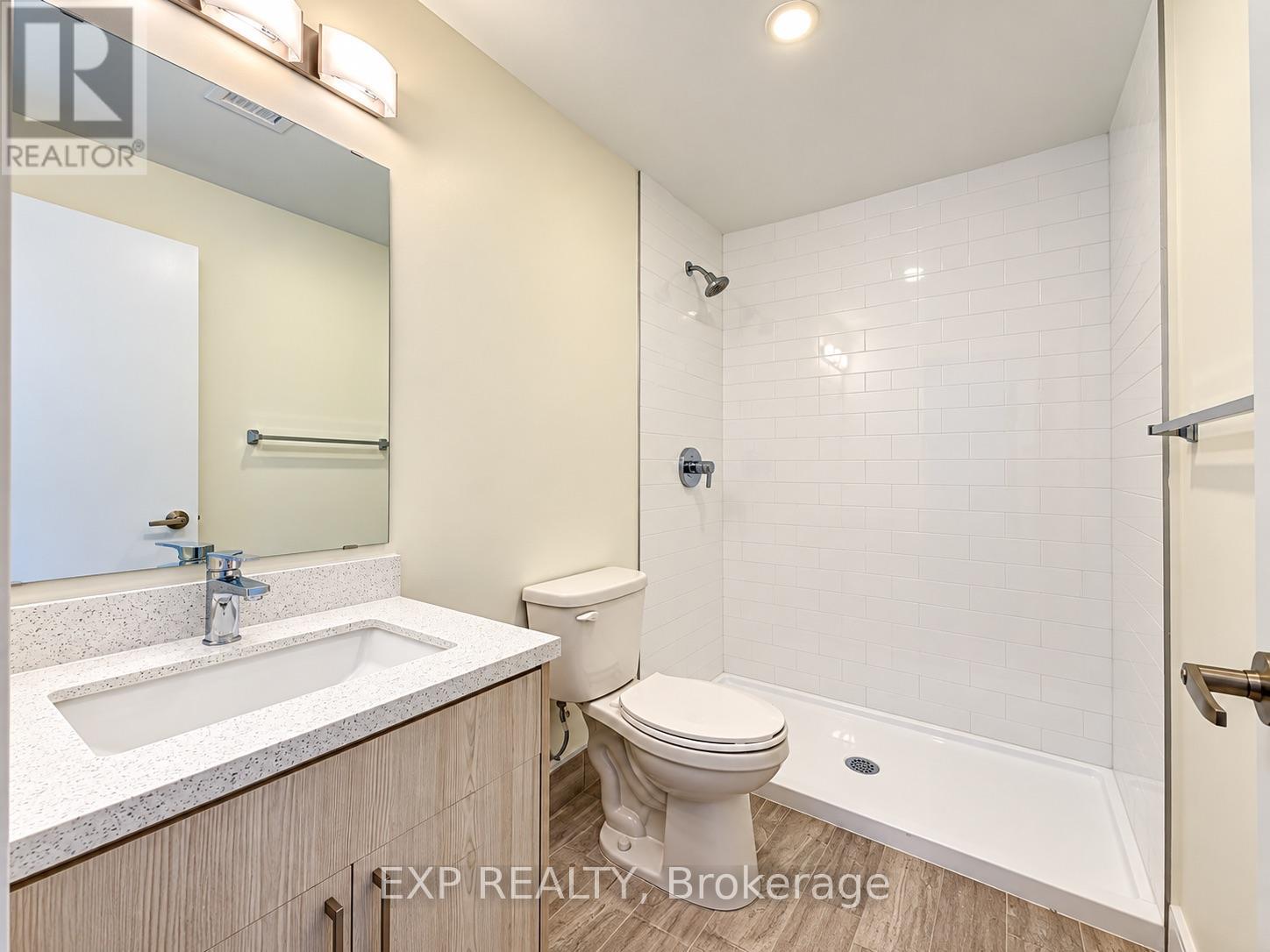 226 - 350 Prince Charles Drive S, Welland, Ontario  L3C 5A6 - Photo 5 - X14095886