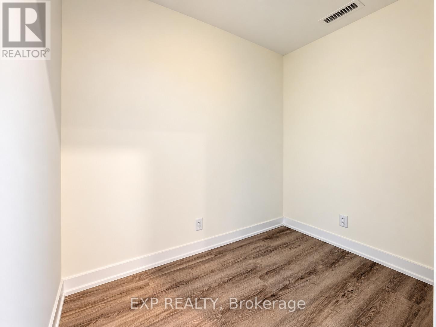 226 - 350 Prince Charles Drive S, Welland, Ontario  L3C 5A6 - Photo 6 - X14095886