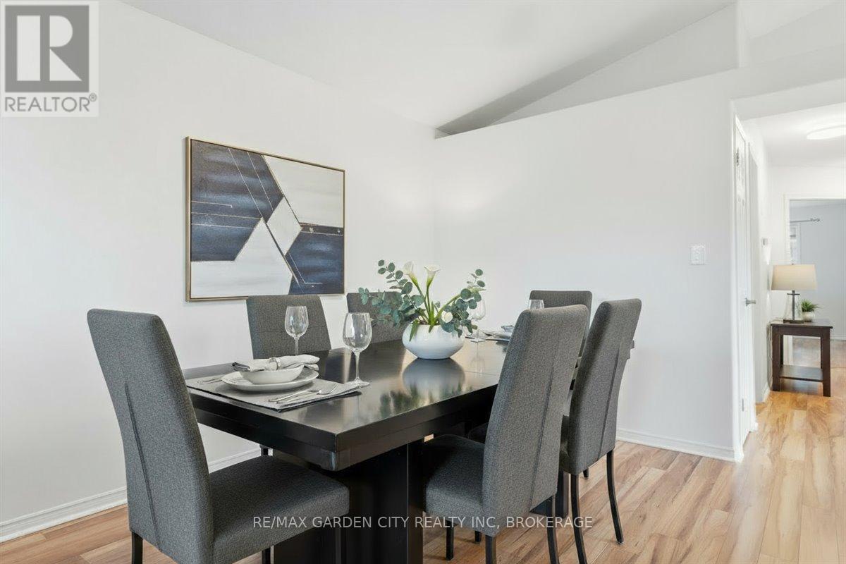 4 Fox Trail Drive, St. Catharines, Ontario  L2S 3T7 - Photo 11 - X14096496