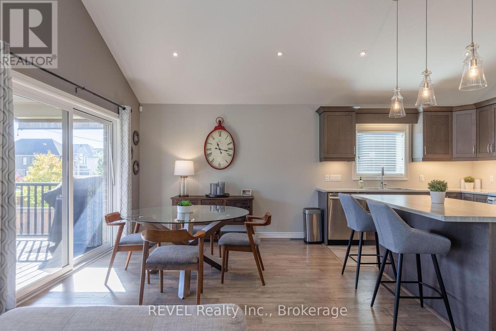 20 Elliot Street, Thorold, Ontario  L2V 0E6 - Photo 12 - X14096538