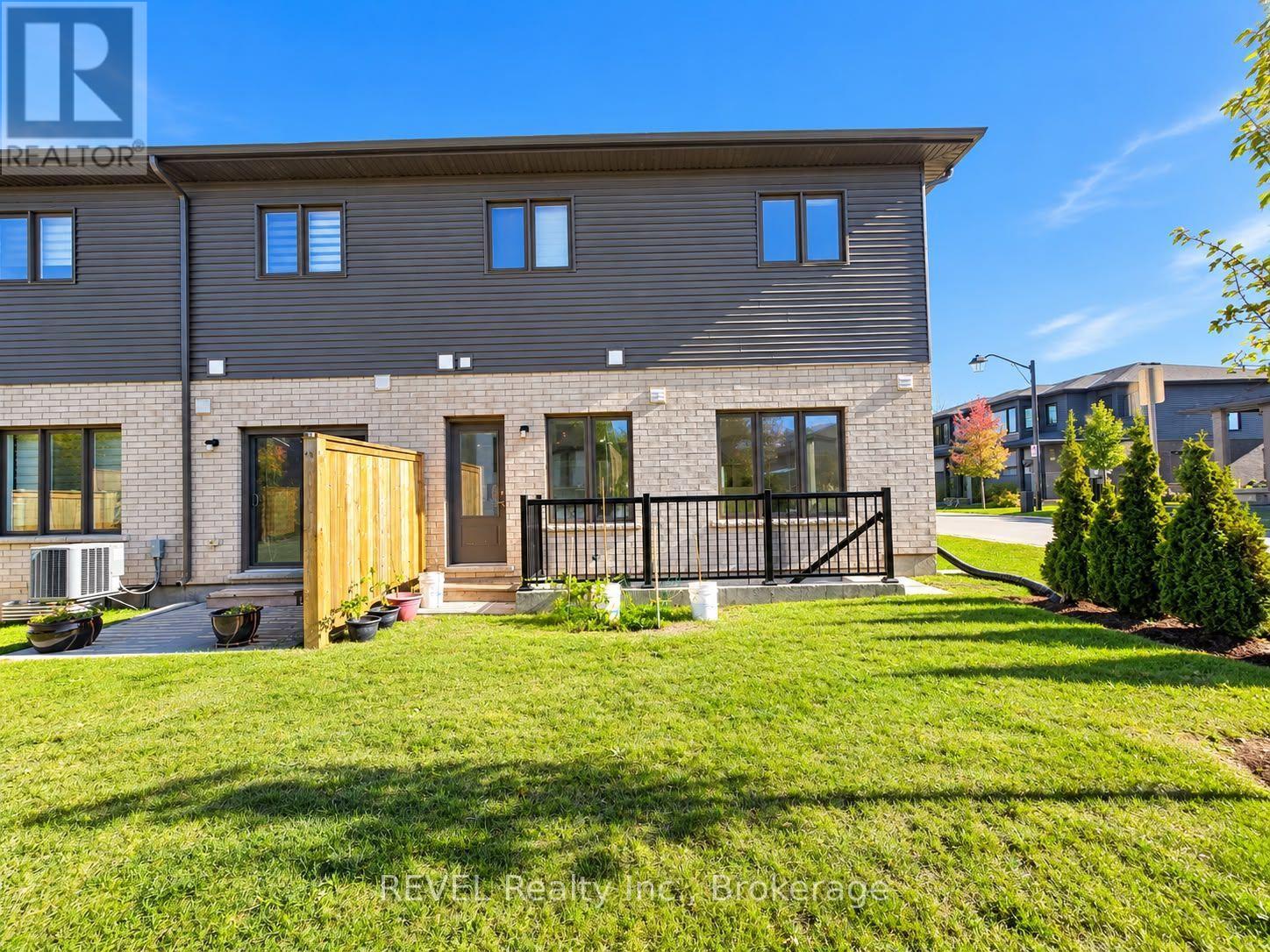 71 #upper - 4552 Portage Road, Niagara Falls, Ontario  L2E 6A8 - Photo 2 - X14096856