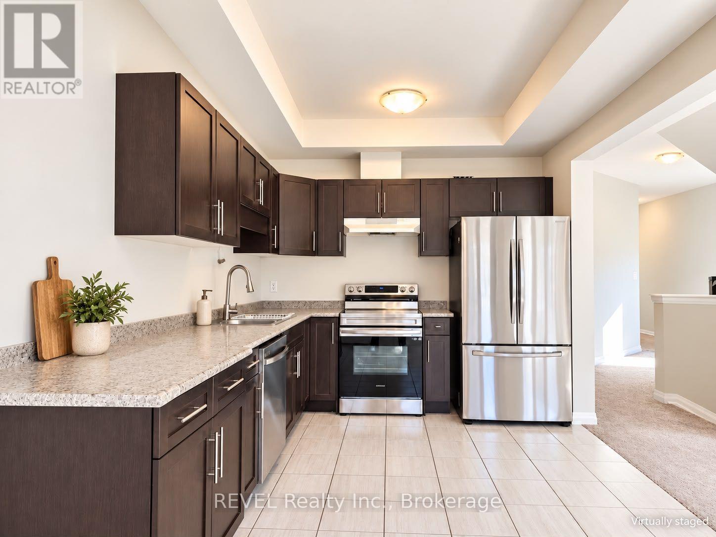 71 #upper - 4552 Portage Road, Niagara Falls, Ontario  L2E 6A8 - Photo 9 - X14096856