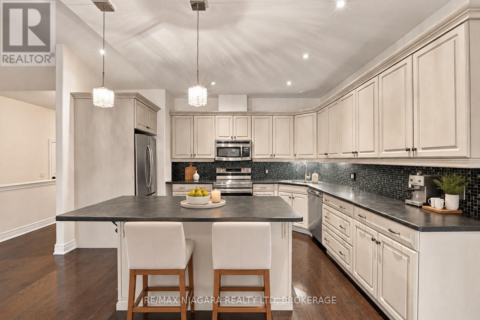 3 Hillside Drive, Niagara-On-The-Lake, Ontario  L0S 1P0 - Photo 20 - X14099116