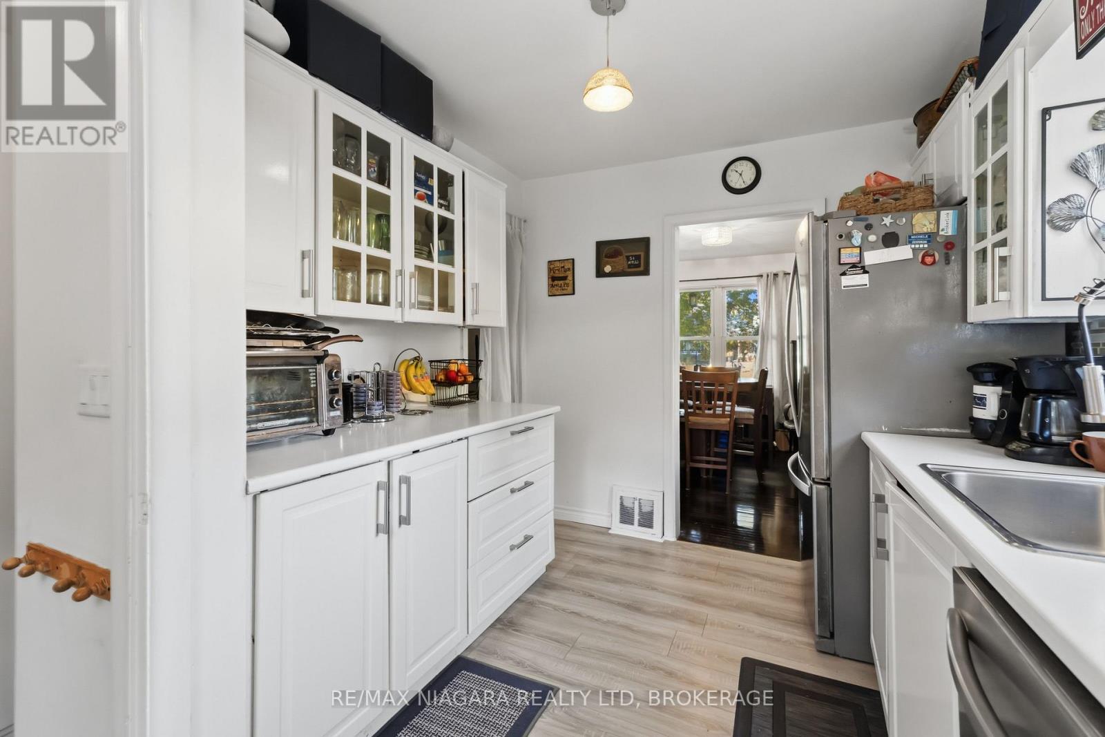 4 Walker Avenue, St. Catharines, Ontario  L2N 3L6 - Photo 13 - X14099266