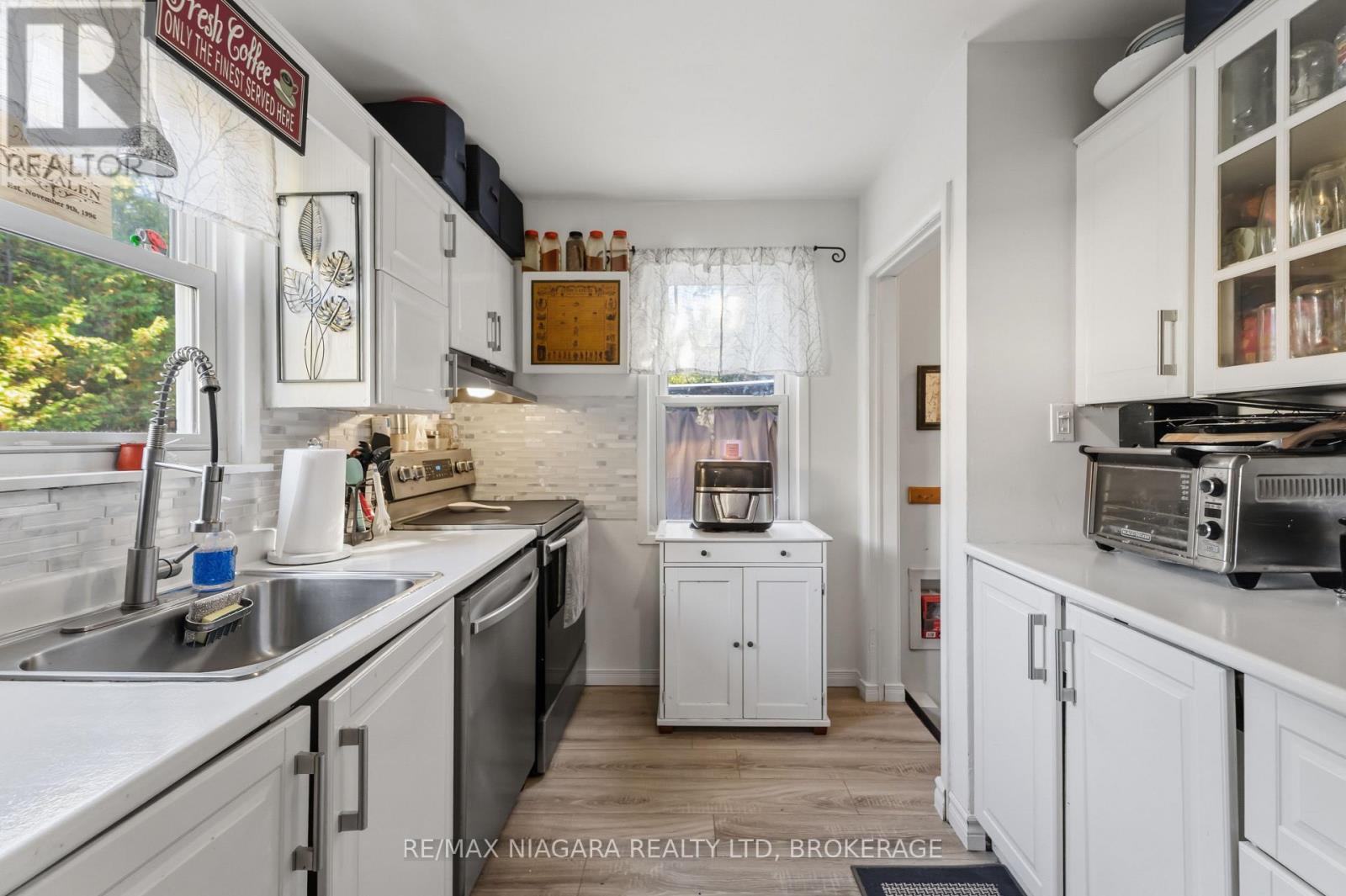 4 Walker Avenue, St. Catharines, Ontario  L2N 3L6 - Photo 14 - X14099266