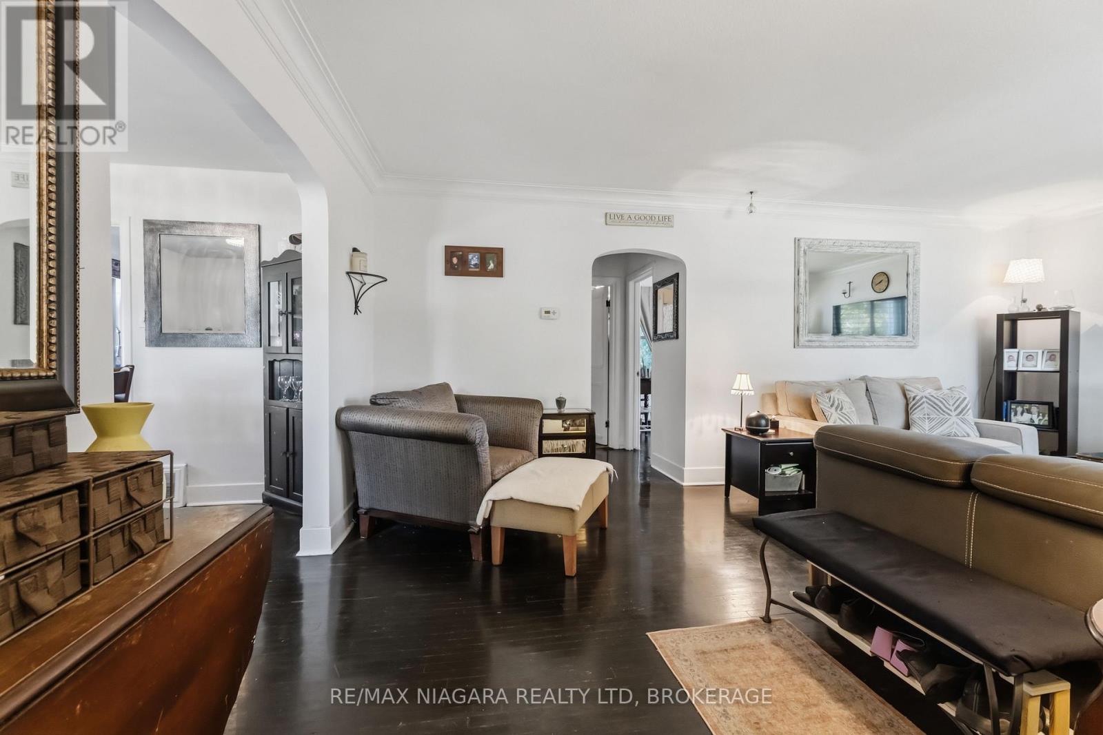 4 Walker Avenue, St. Catharines, Ontario  L2N 3L6 - Photo 8 - X14099266