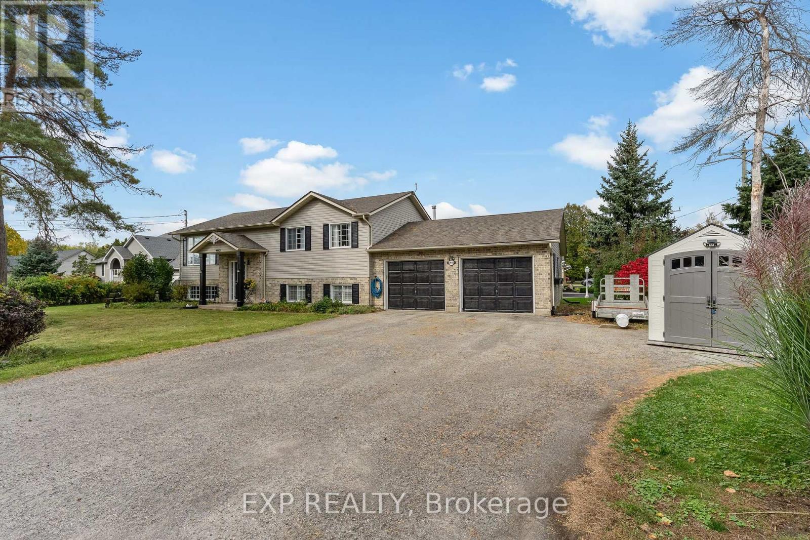 1490 Nigh Road, Fort Erie, Ontario  L2A 5M4 - Photo 2 - X14099420