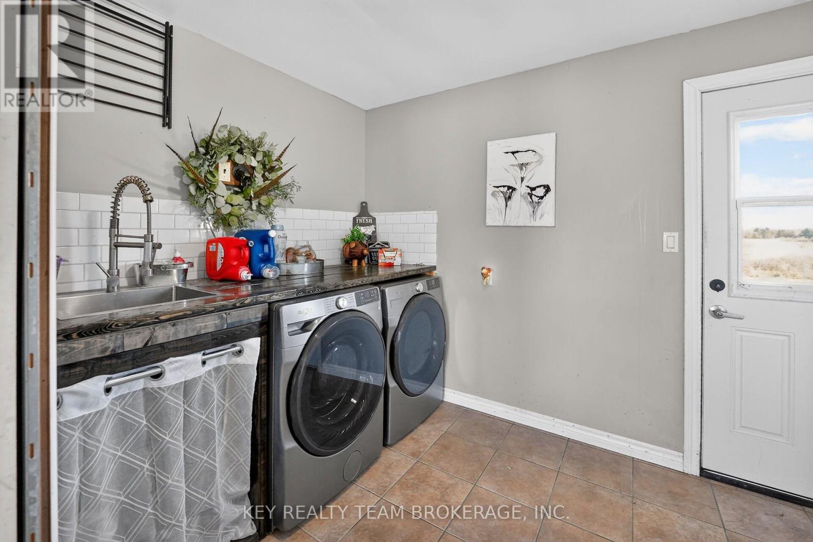 3216 Hall Road, Hamilton, Ontario  L0R 1C0 - Photo 27 - X14100952