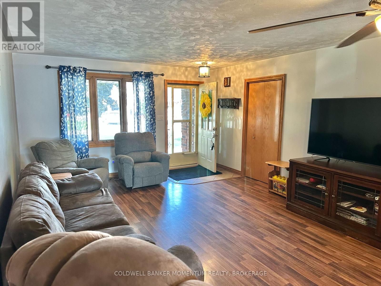 38 Mann Avenue, Norfolk, Ontario  N3Y 5J2 - Photo 3 - X14100958