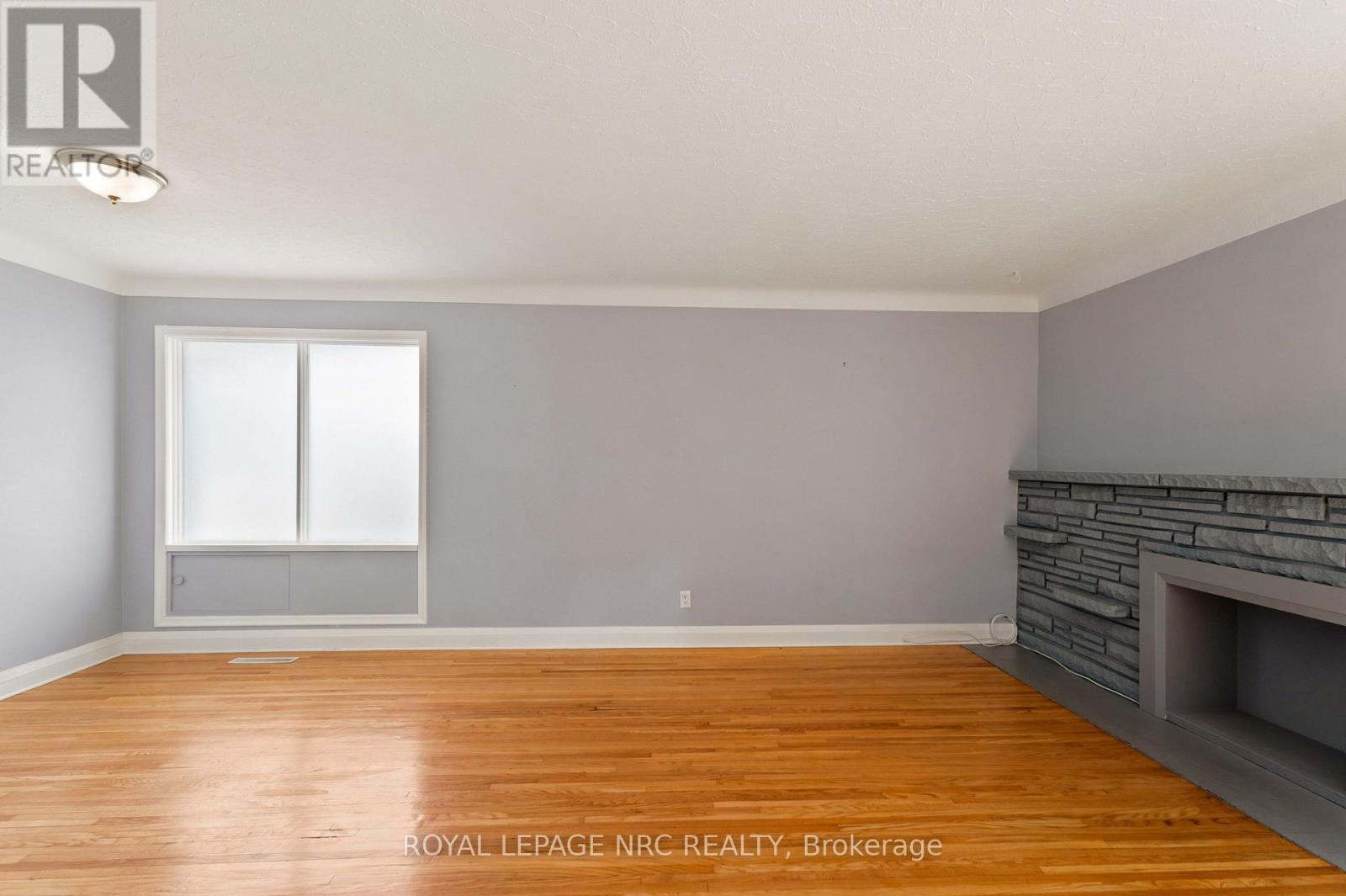 45 Woodcroft Crescent, Welland, Ontario  L3C 2H6 - Photo 9 - X14101752