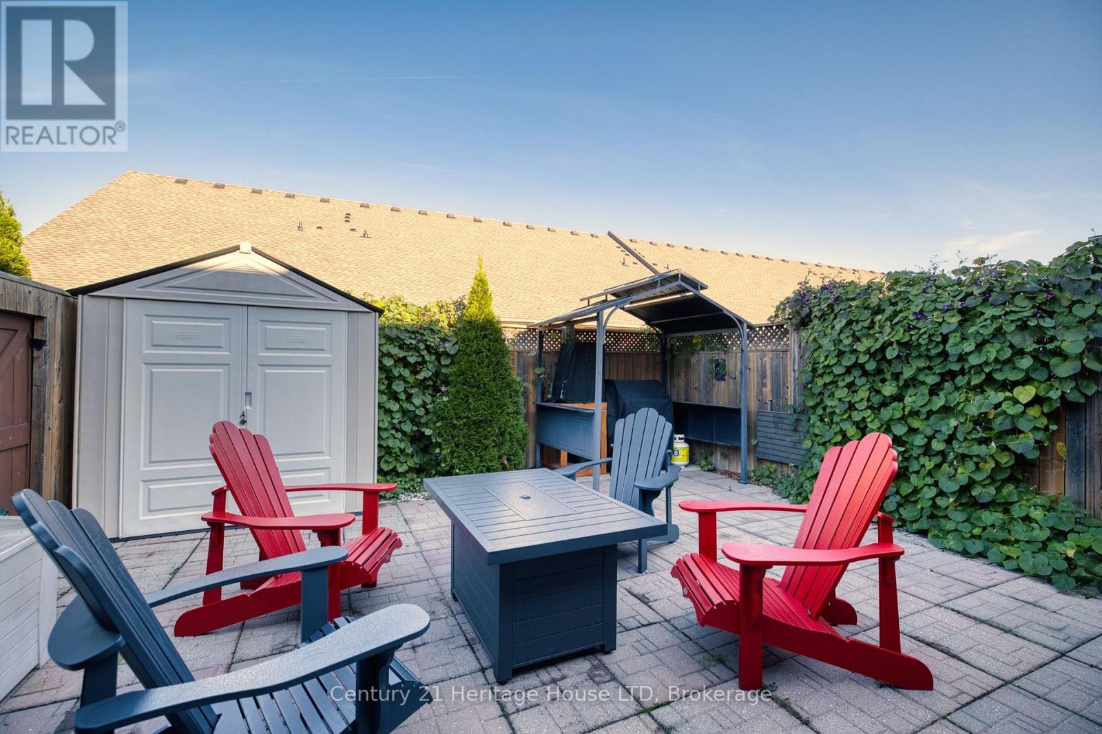 29 Bluegrass Crescent, St. Catharines, Ontario  L2P 0A8 - Photo 31 - X14101814
